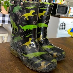 Light up Dino rain boots